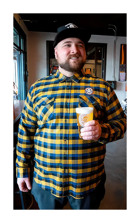 A photograph of the men's flannel shirt.